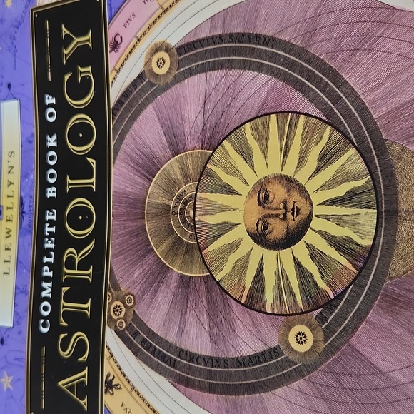 Complete Book of Astrology - Picture 2 of 3